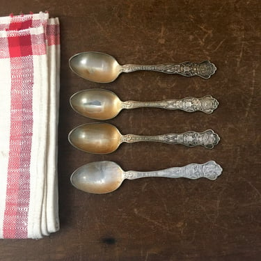 New England state teaspoons - set of 4 - Wallace silver plate - vintage flatware 