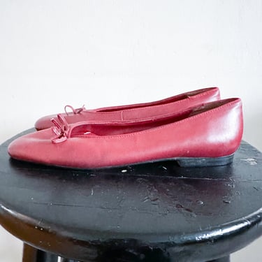 Vintage Red Leather Ballet Flats / size 7 