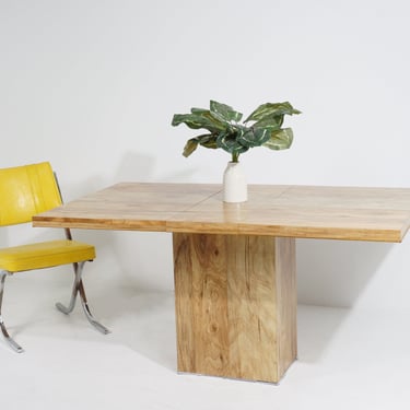 Extendable Wood Dining Table 