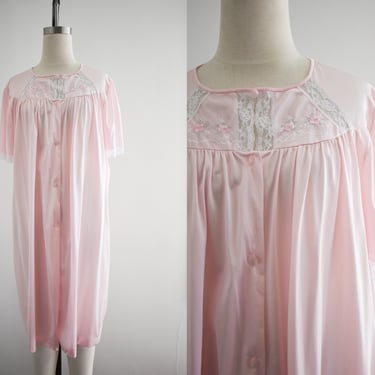 1980s Pink Embroidered Robe 