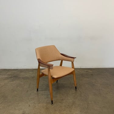1960s lounge chair with walnut arm rests 