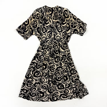 1930s / 40s Swirly Rose Print Rayon Day Dress / Brush Stroke / Painterly / Psychedelic / S / 25 Waist / Short Sleeve / Fluttery / 30s / 40s 