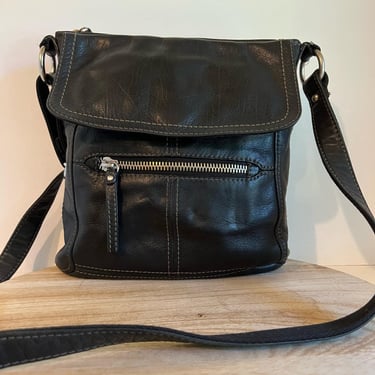 Vintage 90s Fossil Black Distressed Genuine Leather Multi Pocket Crossbody Bag 