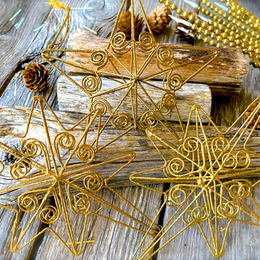 VINTAGE: 3pc Gold Wire Star Ornaments - Holiday, X Mas, Christmas - SKU Tub-603-00031425 
