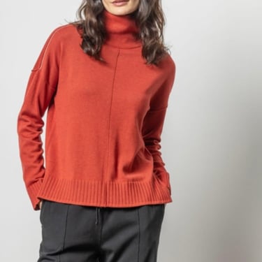 Lilla P | Relaxed Turtleneck Sweater