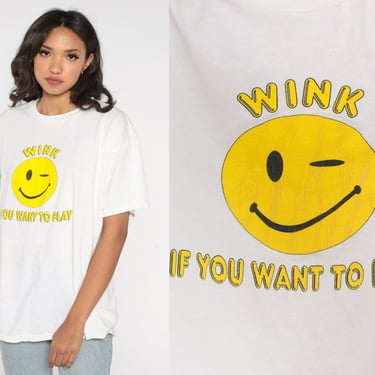 Winky Face T-Shirt 90s Wink if You Want to Play Shirt Smiley Happy Face Graphic Tee Flirty Funny Novelty White Vintage 1990s Extra Large xl 