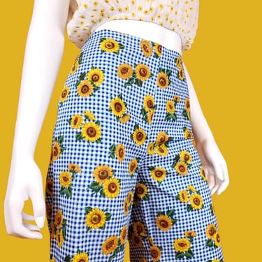 Vintage 70s sunflower pants. High waisted, short cut/crop bell bottoms with side zip. Handmade. Gingham floral. (28 x 26 1/2) 