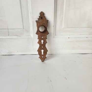 Ornate Exterior Door Plate, Niles Chicago, Antique Door Plate Double Keyhole, Two Key Hole Plate,  Ornate Backplate 020803 