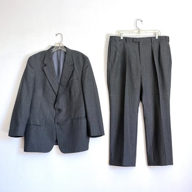 Vintage Christopher Hayes for Macy's Gray Pinstripe 2 Piece Suit. Size 46R/38W 