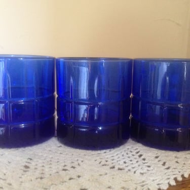 Pretty Set of (4) Anchor Hocking "Tartan" Cobalt Blue Glass Rocks/Old Fashioned drinking glass 