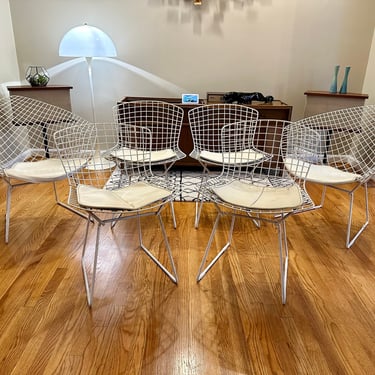 Vintage Set of 6 Authentic Knoll Bertoia Side and Diamond Chairs with Original Pads 