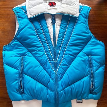 1970s DOWN VEST Vintage GOAT White Blue Puffer Jacket 1980's Medium Women's Ski Snow Vest 