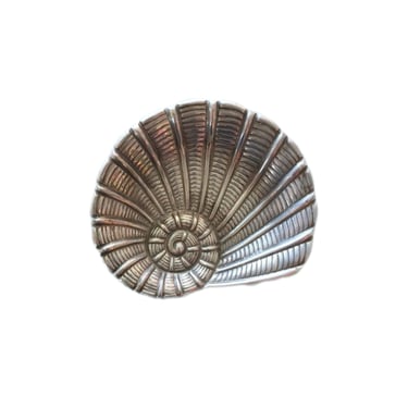 Beautiful Coastal Style Metal Oval Dish With Nautilus Shell Motif 