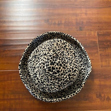 Vintage 1990’s Velvet Cheetah Print Hat 