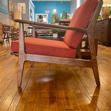 Mid Century Danish Style Lounge Chair *restored*