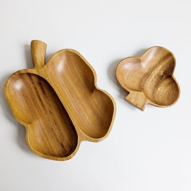 Vintage snack bowls, wooden bowl set, monkey pod bowls 