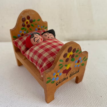 Vintage Miniature German Wood Bed With Sleeping Couple, Stilles Gluck, Quiet Happiness, Cozy Time, Sleeping Bliss 