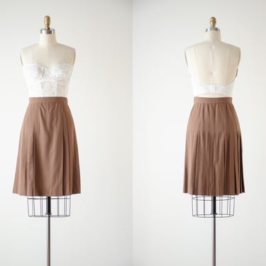 brown pleated skirt | 80s 90s vintage Doncaster dark academia preppy librarian short wool mini skirt 