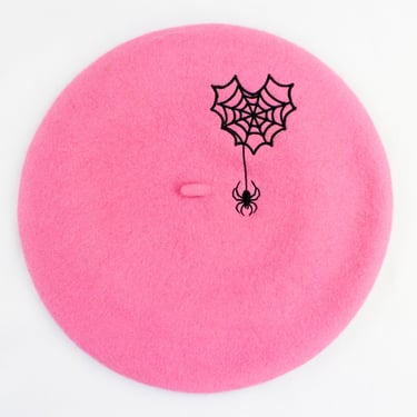 Embroidered Webbed Heart Pink Beret 