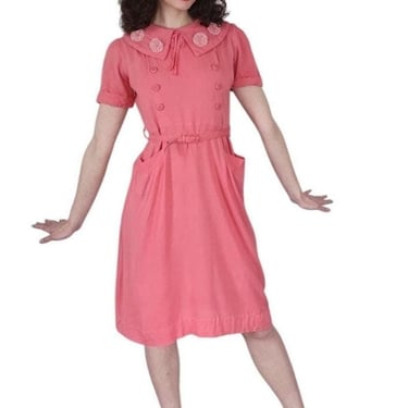 Vintage 40s Pink Dress w/ Embroidered Floral Collar, Belted / S 