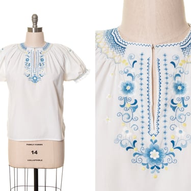 Vintage 1970s Peasant Top | 70s Blue Floral Embroidered White Cotton Blend Puff Sleeve Hungarian Style Boho Hippie Blouse (large) 