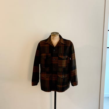 Vintage Pendleton brown plaid mackinaw jacket-size L 