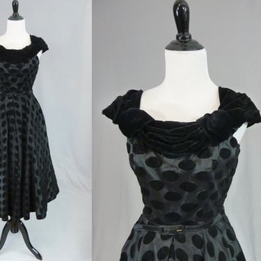 50s Black Party Dress - Velvet Flocked Big Oval Dots - Sleeveless - Full Skirt - Vintage 1950s - S 