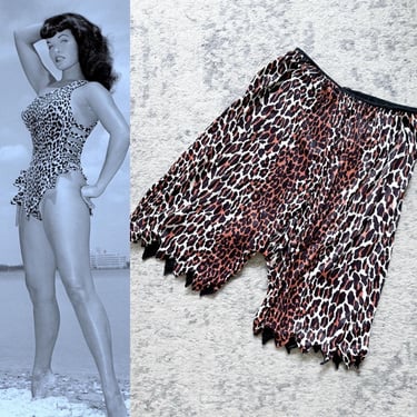 Vintage 1960s Leopard Print Zig Zag Hem Bloomer / Lingerie // M-L 