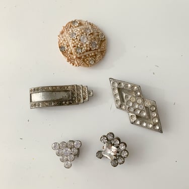 Vintage/Antique broken jewelry lot / brooch / shoe clips (rhinestone lot for repurpose or crafting) 