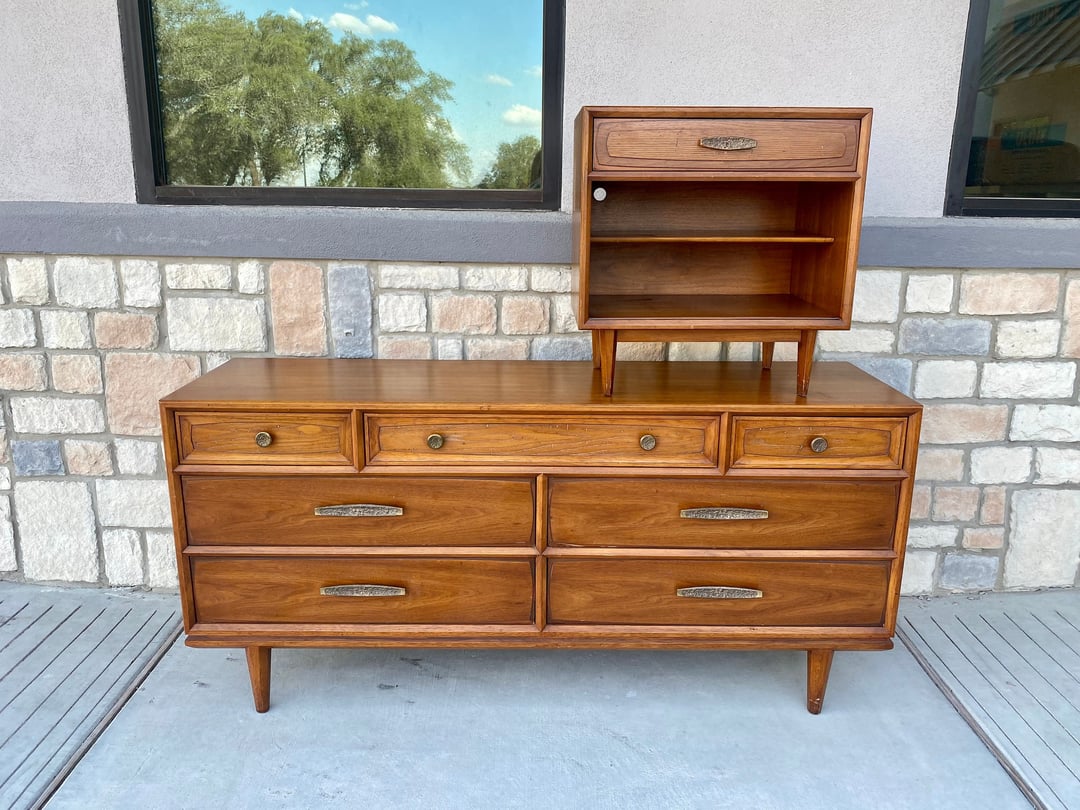 Mid Century Modern Walnut Dresser and Nightstand Set by Heritage