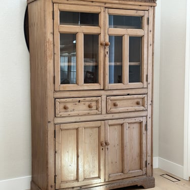 Antique Irish Pine Hutch/Cabinet 