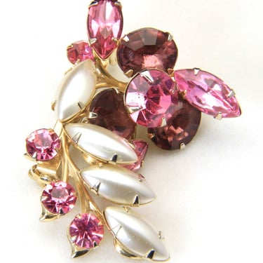 Vintage Mid Century Judy Lee Gold Tone Pink Rhinestone Floral Look Brooch Pin 