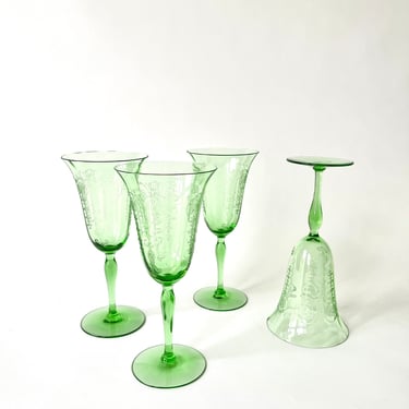 Vintage Wine Glasses/Green Glass 