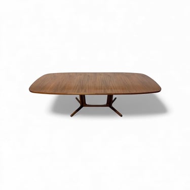 Mid-Century Danish Modern Oval Walnut Dining Table 
