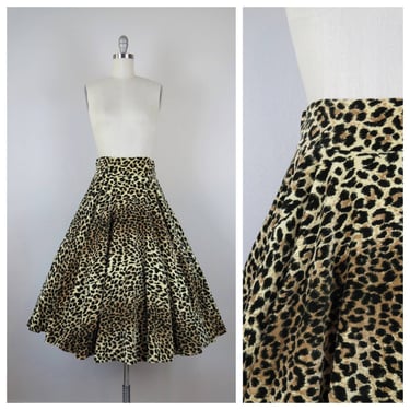 Vintage 1950s circle skirt, leopard print, fit and flare, high waist, velvet 