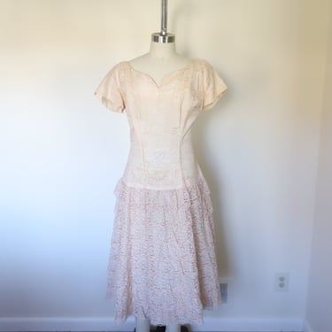1960s Vintage Drop Waist Lace Dress