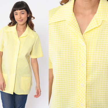 70s Blouse Yellow Checkered Button Up Top Disco Shirt Dagger Collar Pockets Retro Preppy Seventies Short Sleeve Vintage 1970s Large L 