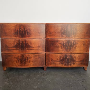 Art Deco Tri-Bond Furniture Flame Walnut Burl 6 Drawer Lowboy Dresser 1930s 