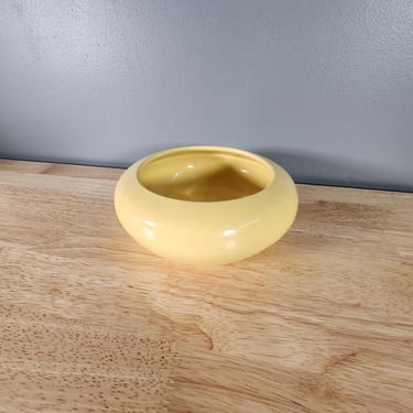 Yellow Bauer Pottery Vase Planter 