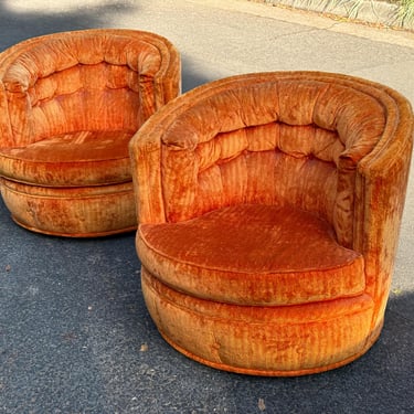 Amazing Milo Baughman Orange Swivel Chairs - Circa 1960s 