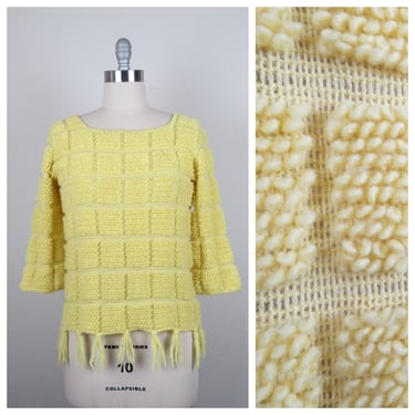 Vintage 1970s knit sweater top, boucle, loop, yellow, mod, size medium 