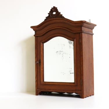 Antique Oak Pediment Wood Carved Beveled Mirror Medicine Bathroom kitchen Cabinet Small Wall Cabinet Apothecary Keycabinet  1900 Authentic 