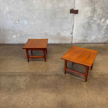 Pair of Japanese 1960s Mid Century Modern Side Tables