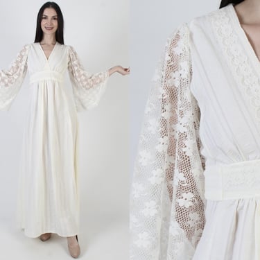 Off White Seersucker Bridal Dress, Kimono Angel Sleeves, Long Bridesmaids Lace Gown 