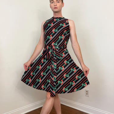 70s Art Deco-inspired novelty print dress 