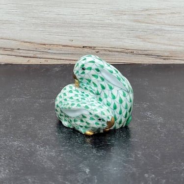 Herend Small Cuddling Rabbits Green Fishnet Porcelain Figurine - Hungarian Ceramics 
