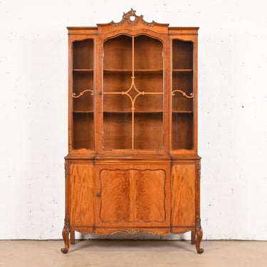 Romweber French Provincial Louis XV Burl Wood Breakfront Bookcase Cabinet, Circa 1920s