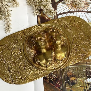 Vintage Cherubs Wall Plaque 1970s Retro Size 9x4 Hollywood Regency + Two Angels + Cast Iron + Metal + Gold Color + Home and Wall Decor 