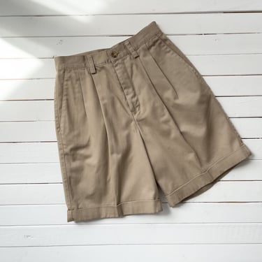 high waisted shorts | 90s vintage Eddie Bauer tan cotton khaki academia style pleated shorts 
