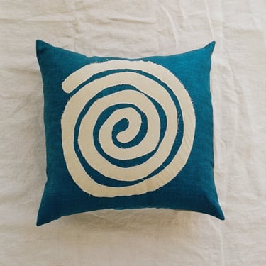 Indigo linen swirl pillow cover, linen pillow sham, zero waste home, hand dyed pillow, organic cotton pillow, geometic pillow 